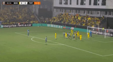 1746747815189066117.gif 热刺.gif